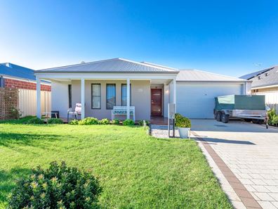 29 Waddington Loop, Haynes WA 6112