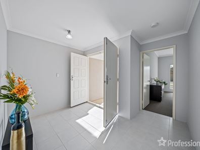 55 Safford Avenue, Aveley WA 6069