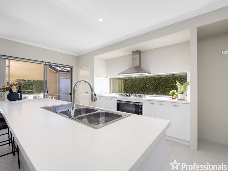 15 Monarch Way, Wattle Grove