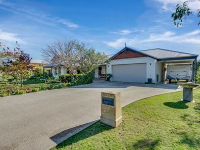 205 Marine Terrace, Geographe WA 6280