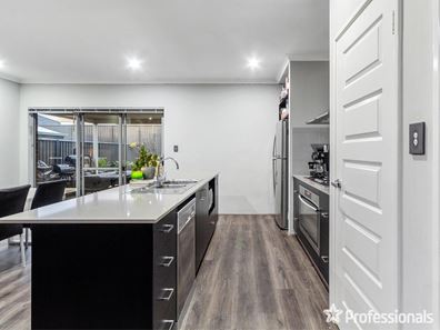 5 Holbeck Way, Baldivis WA 6171