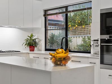 1/25 Ramsdale Street, Doubleview WA 6018