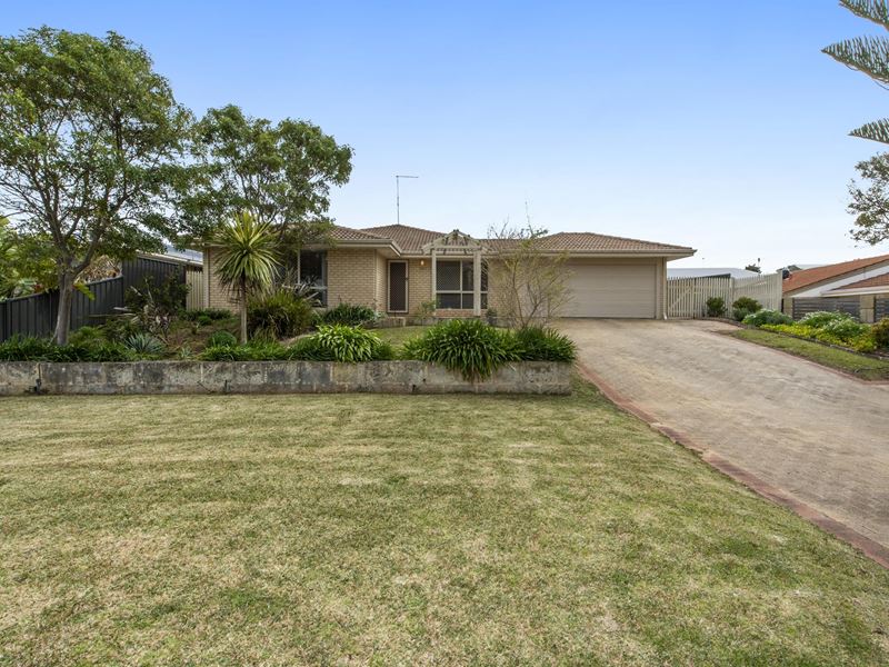 67 Karunjie Road, Golden Bay WA 6174