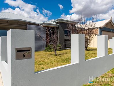 6 Hidcote Way, Pearsall WA 6065