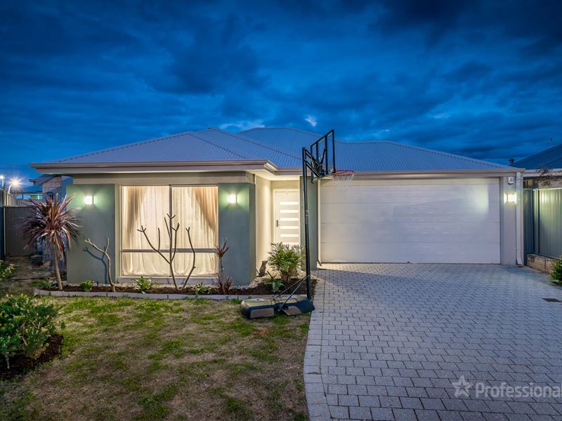 35 Arylide Grove, Eglinton