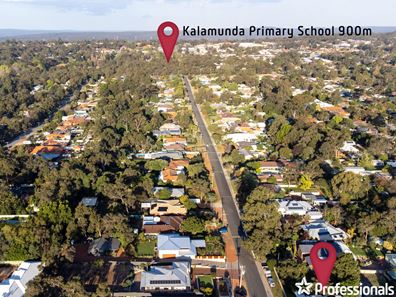 12 Mount Terrace, Kalamunda WA 6076