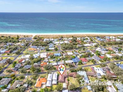 12 Derek Street, West Busselton WA 6280