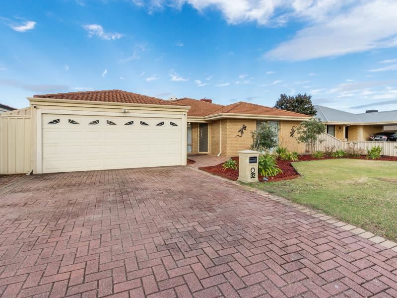 32 Bronzewing Street, Huntingdale WA 6110