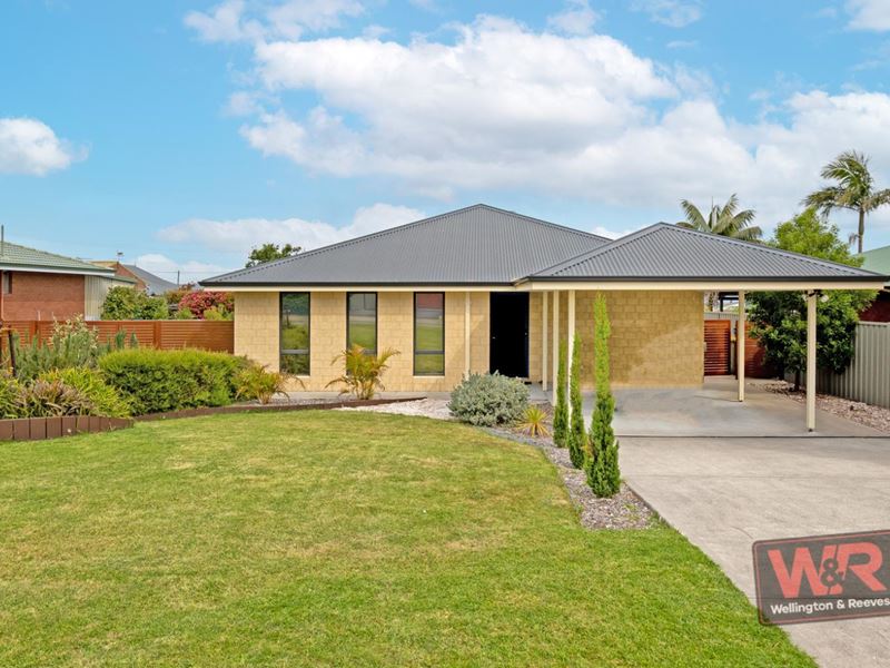 44 Meananger Crescent, Bayonet Head