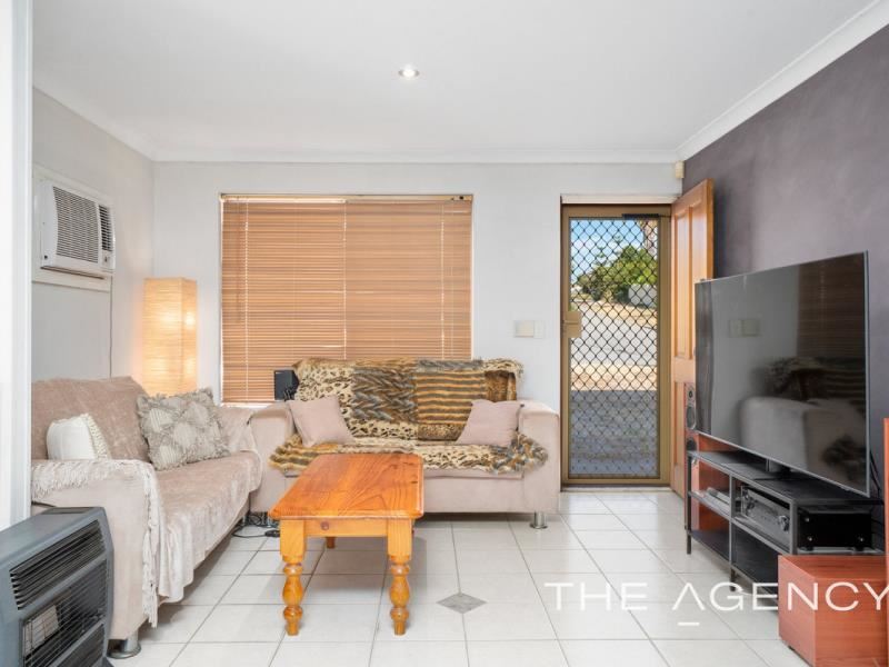 22 Firethorn Retreat, Mirrabooka