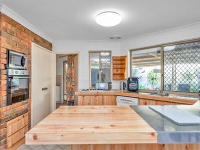 8 Stirling Grove, Mandurah WA 6210