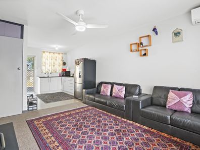 3/252 Spencer Road, Thornlie WA 6108