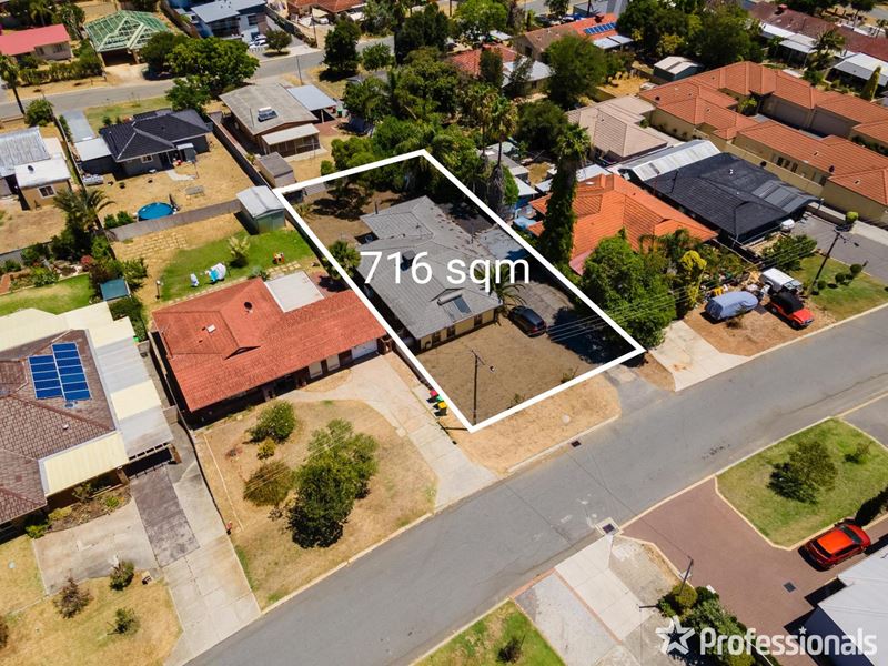 12 Loughton Way, Balga WA 6061