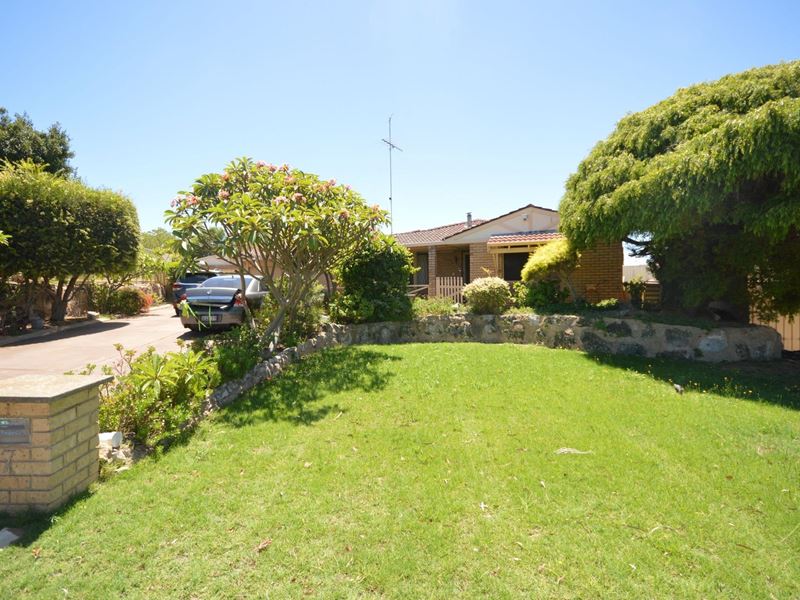 7 Stirling Grove, Mandurah