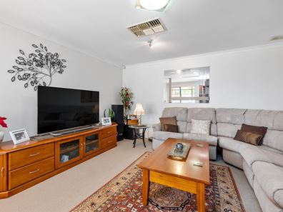 296 Campbell Road, Canning Vale WA 6155