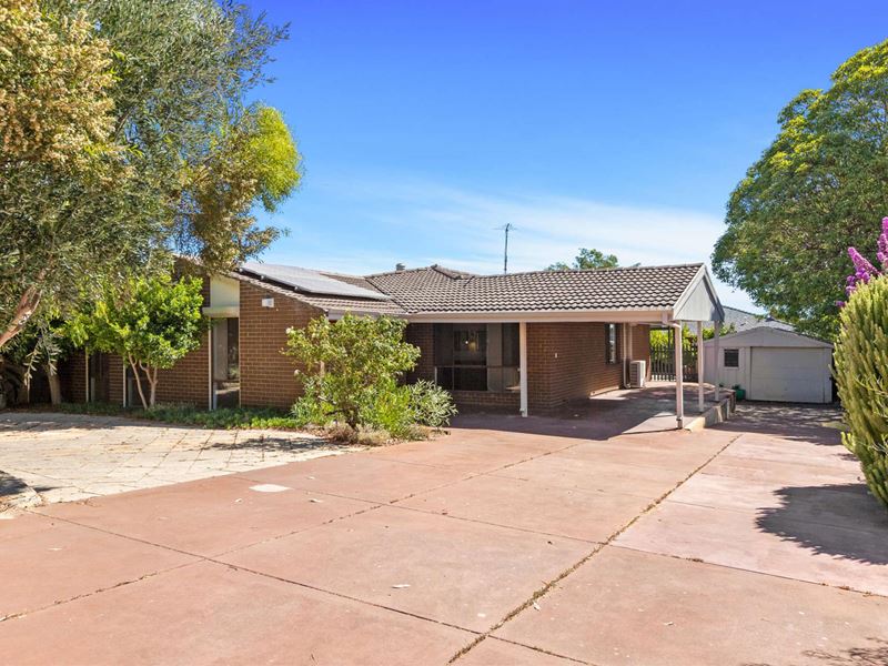 5 AUMERLE WAY,, Spearwood