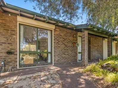 212 Dampier Avenue, Kallaroo WA 6025