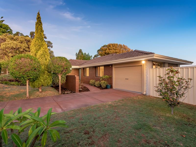 12 Tay Place, Hamersley