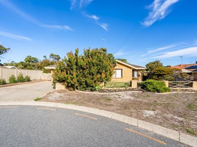 13 Oleander Place, Halls Head WA 6210