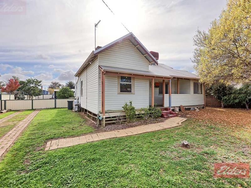 11 Grant  Street, Narrogin