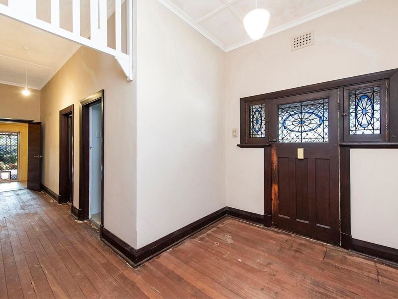 104 Gloster Street, Subiaco