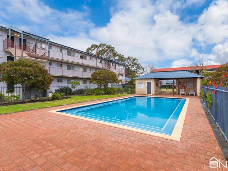17/14 Coralie Court, Armadale