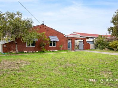 14 Hacking Place, Padbury WA 6025