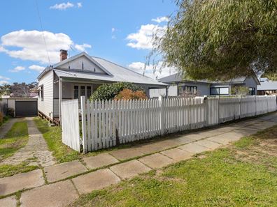 82 Brandon Street, Kensington WA 6151