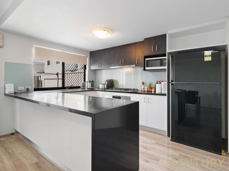 1/9 Somers Street, Belmont