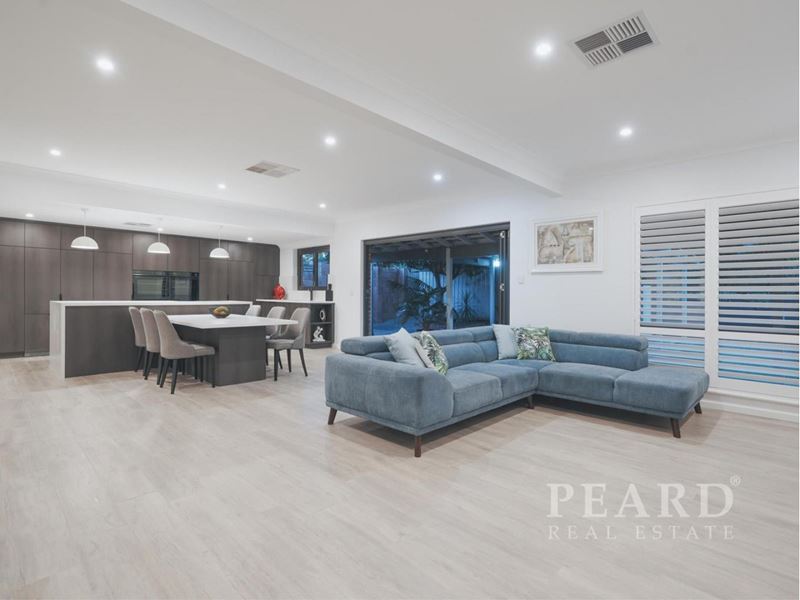 54 Griffell Way, Duncraig