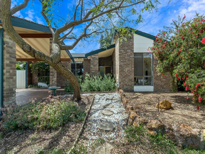 29 Broula Road, Kalamunda