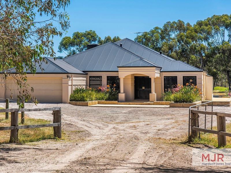 173 Hopkinson Road, Darling Downs WA 6122