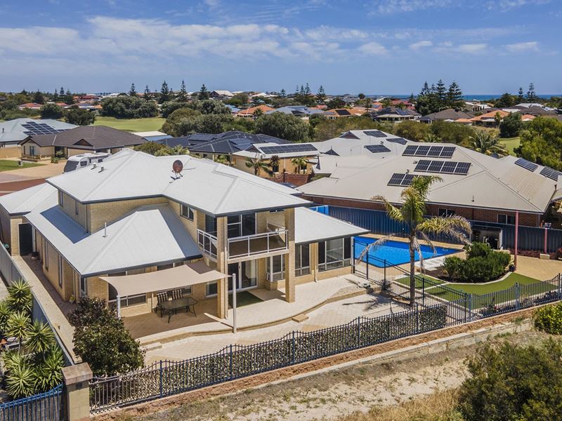 7 Mustique Mews, Secret Harbour WA 6173