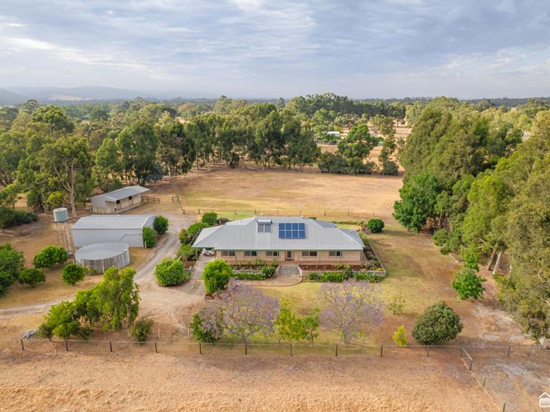 524 Hall Road, Serpentine
