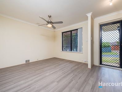 6 Whiston Crescent, Clarkson WA 6030