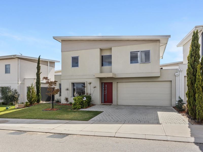 34 Laila Turn, Madeley WA 6065