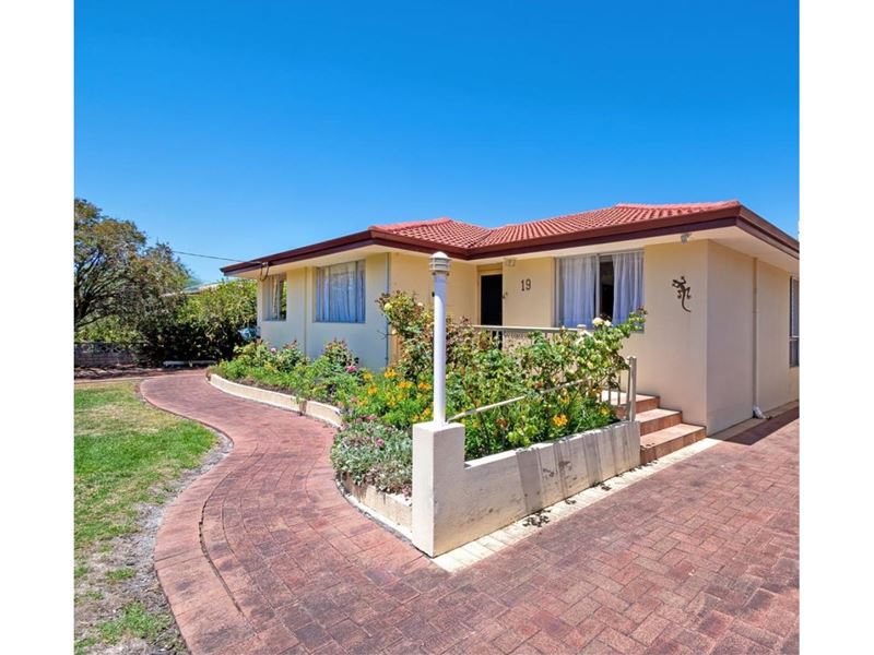 19 Swarbrick Street, Emu Point WA 6330