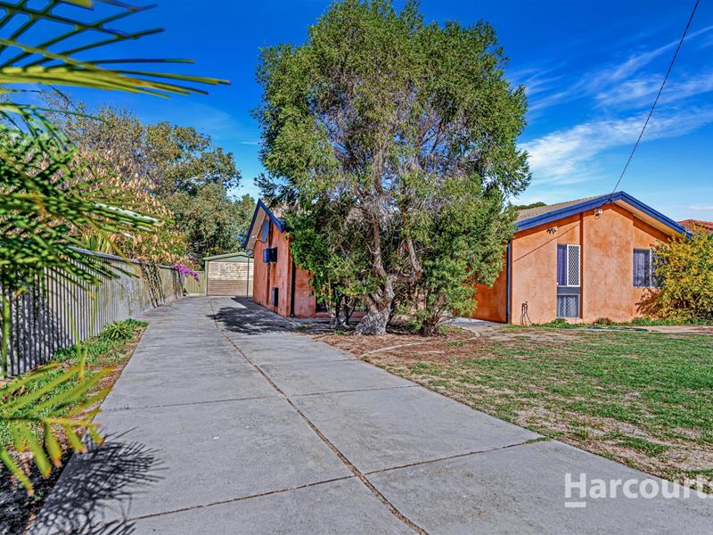 4 Yeaman Court, Koondoola WA 6064