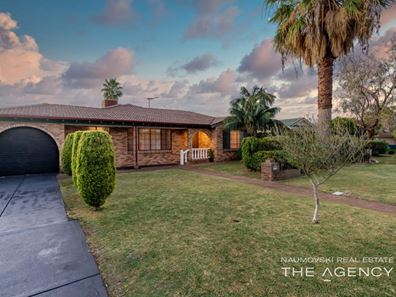 39 Corrington Circle, Nollamara WA 6061