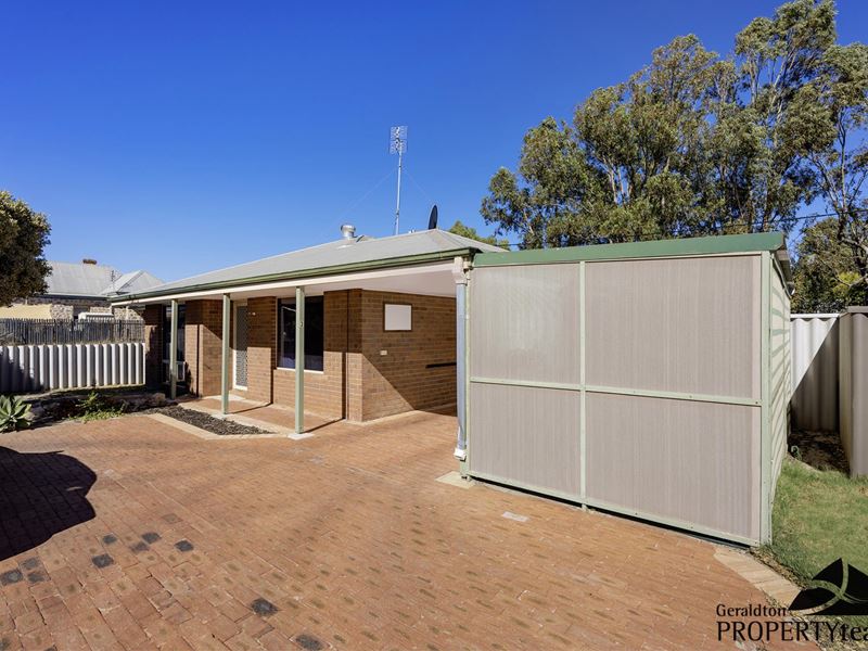 3/14 Hosken Street, Dongara