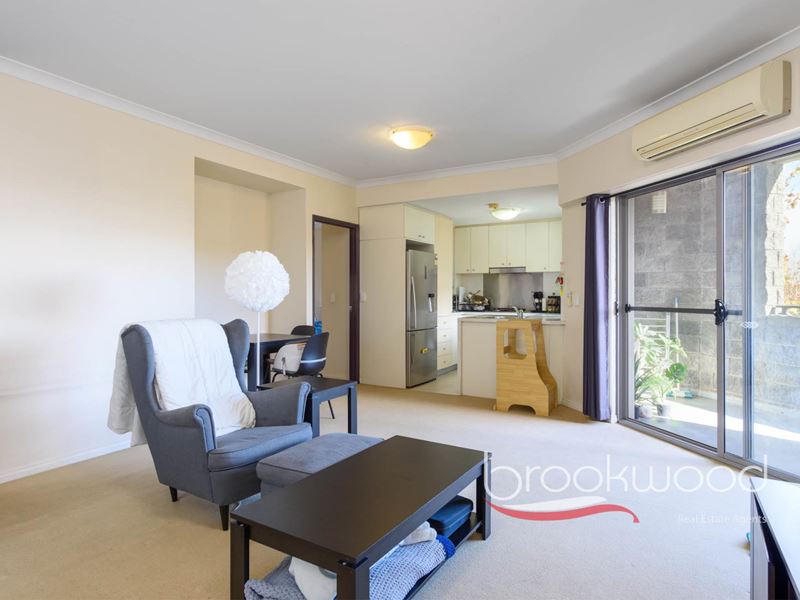 22/12 Keane Street, Midland