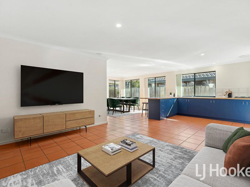 11 Lambasa Way, Mindarie