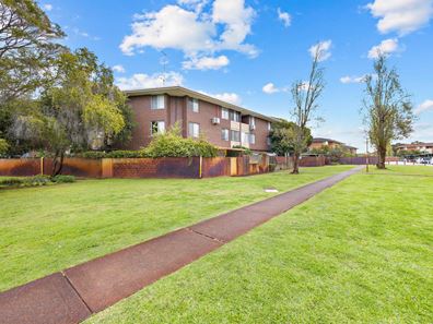 18E/47 Herdsman Parade, Wembley WA 6014