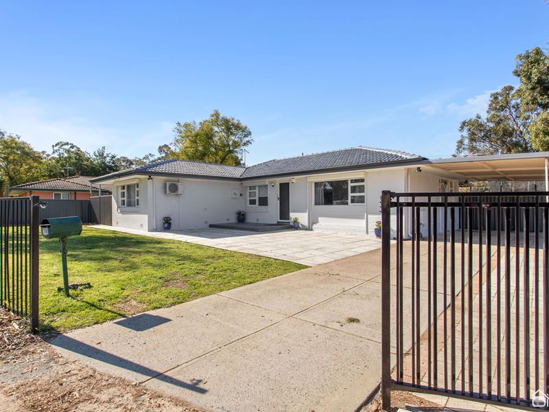 25 Hollybush Way, Kelmscott