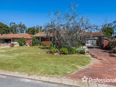 35 Salisbury Road, Beechboro WA 6063