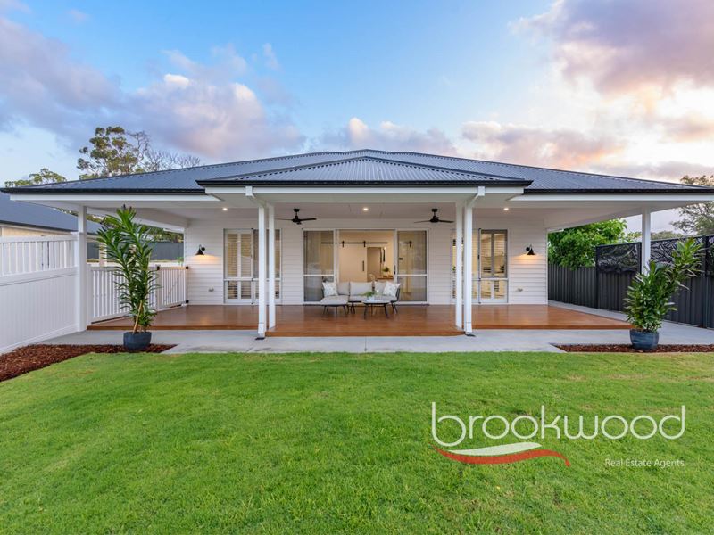 4 Beresford Gardens, Swan View