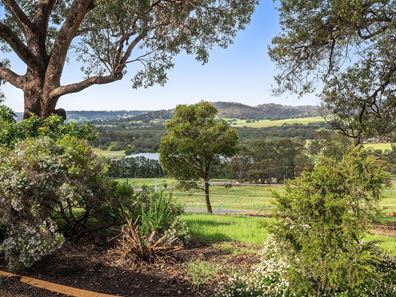 71 Crest Hill Road, Bindoon WA 6502