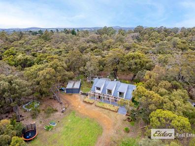 816 Hazzard Road, Millbrook WA 6330