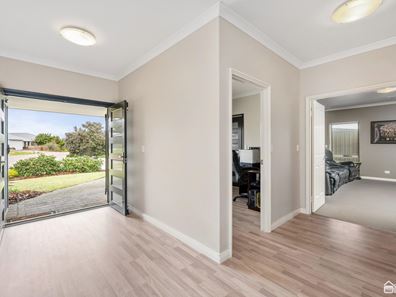 45 Benalla Crescent, Byford WA 6122