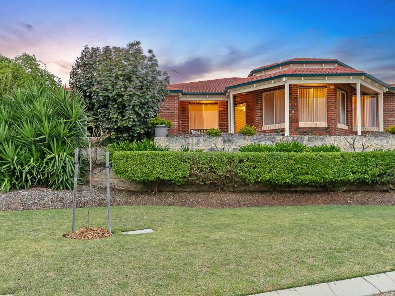 8 Macalpine Retreat, Kinross WA 6028